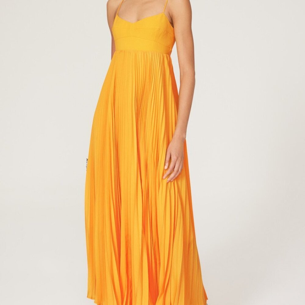 Obando Honeycomb Gown - Picture 2 of 7
